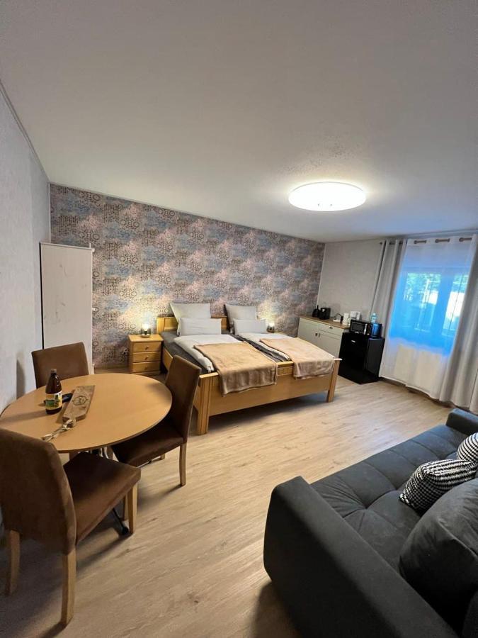 O&W Ferienzimmer Am Nuerburgring, Quiddelbach Kültér fotó
